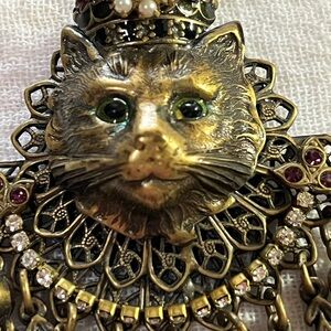 Vintage Cat Brooch with Jewel Accents